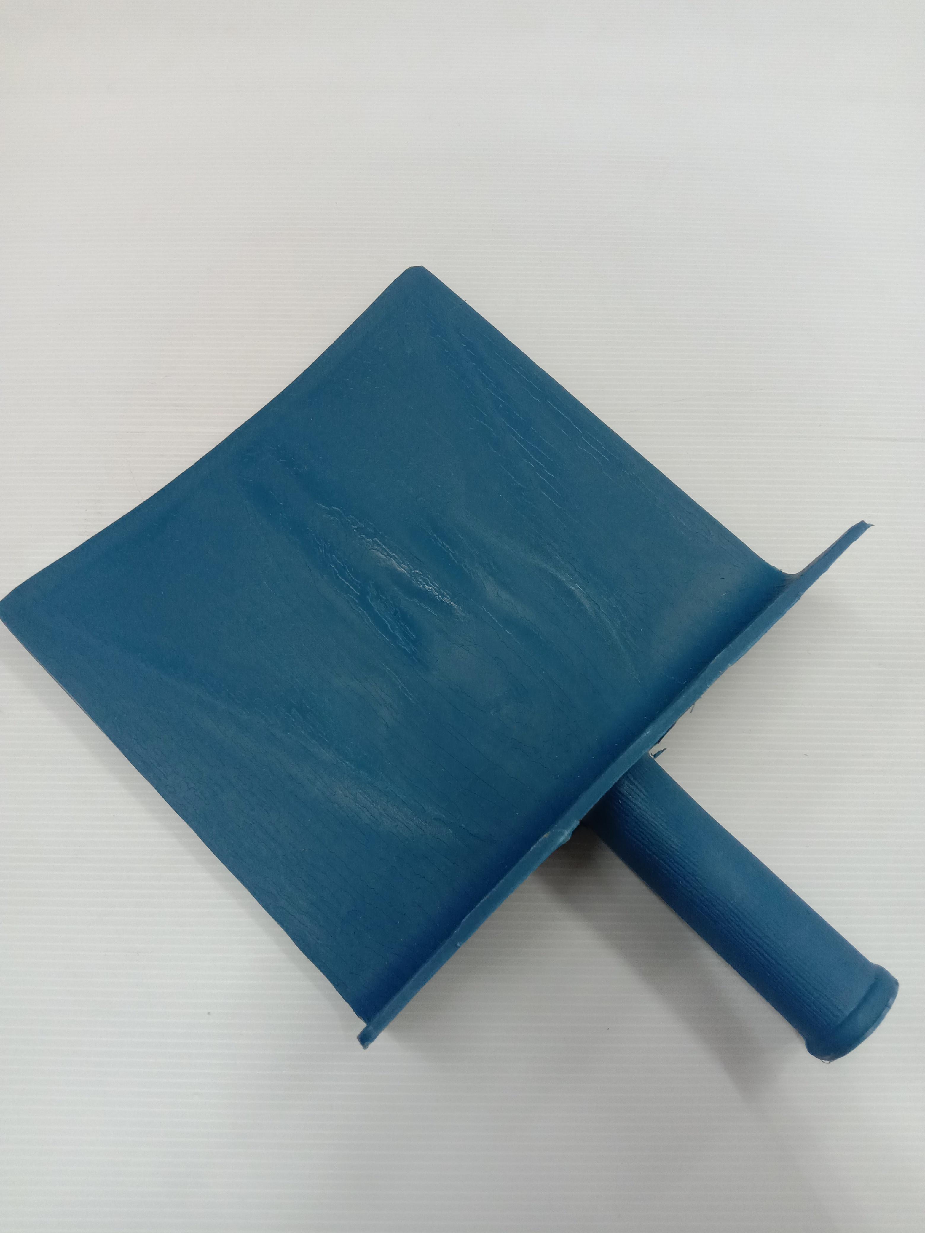 ช้างเหล็ก กระบะ PVC สีฟ้า ช้างเหล็ก กระบะ PVC สีฟ้า - ดำรงค์โฮมพลัส