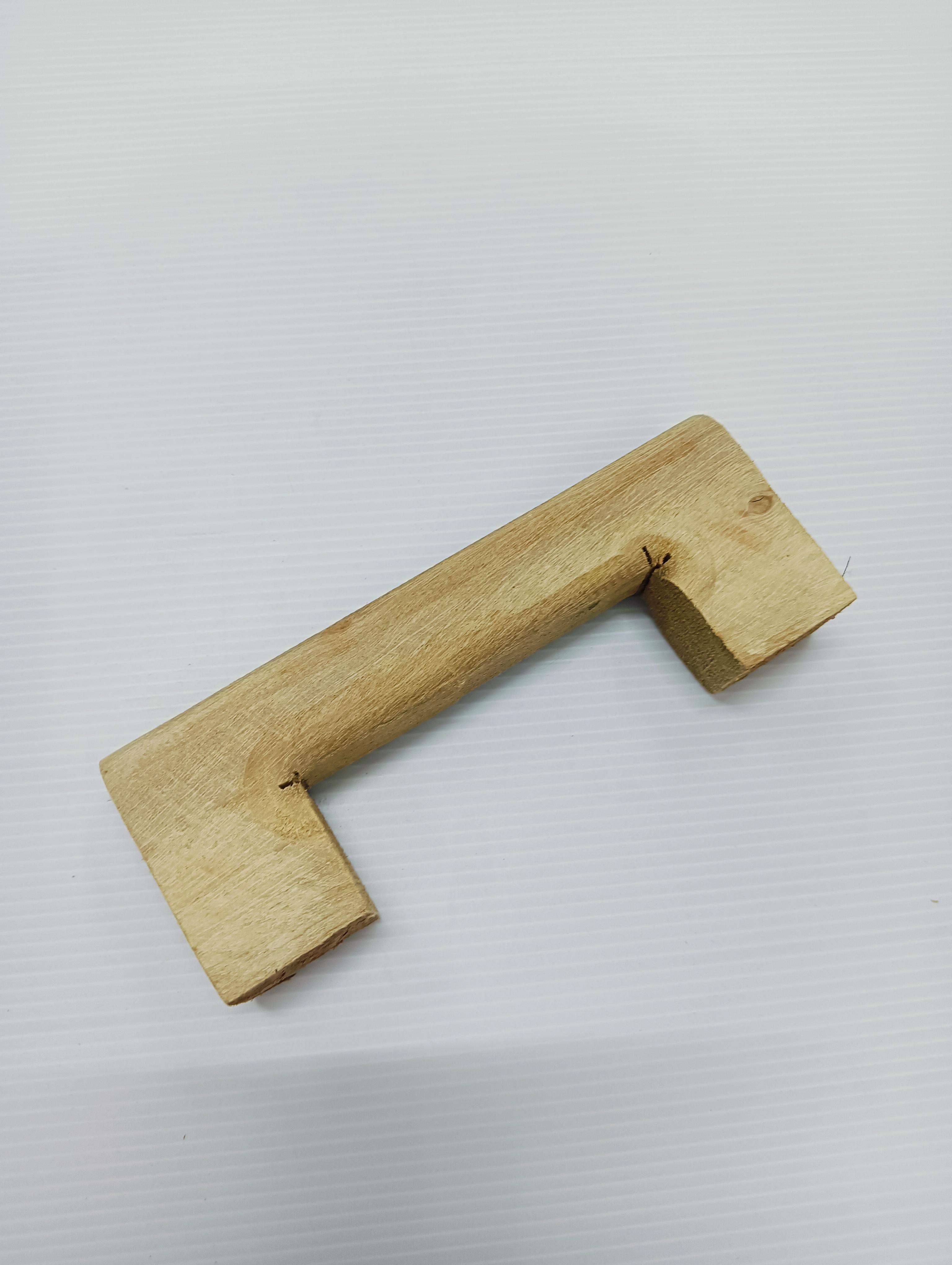 มือจับเกรียงไม้ มือจับเกรียงไม้ - ดำรงค์โฮมพลัส
