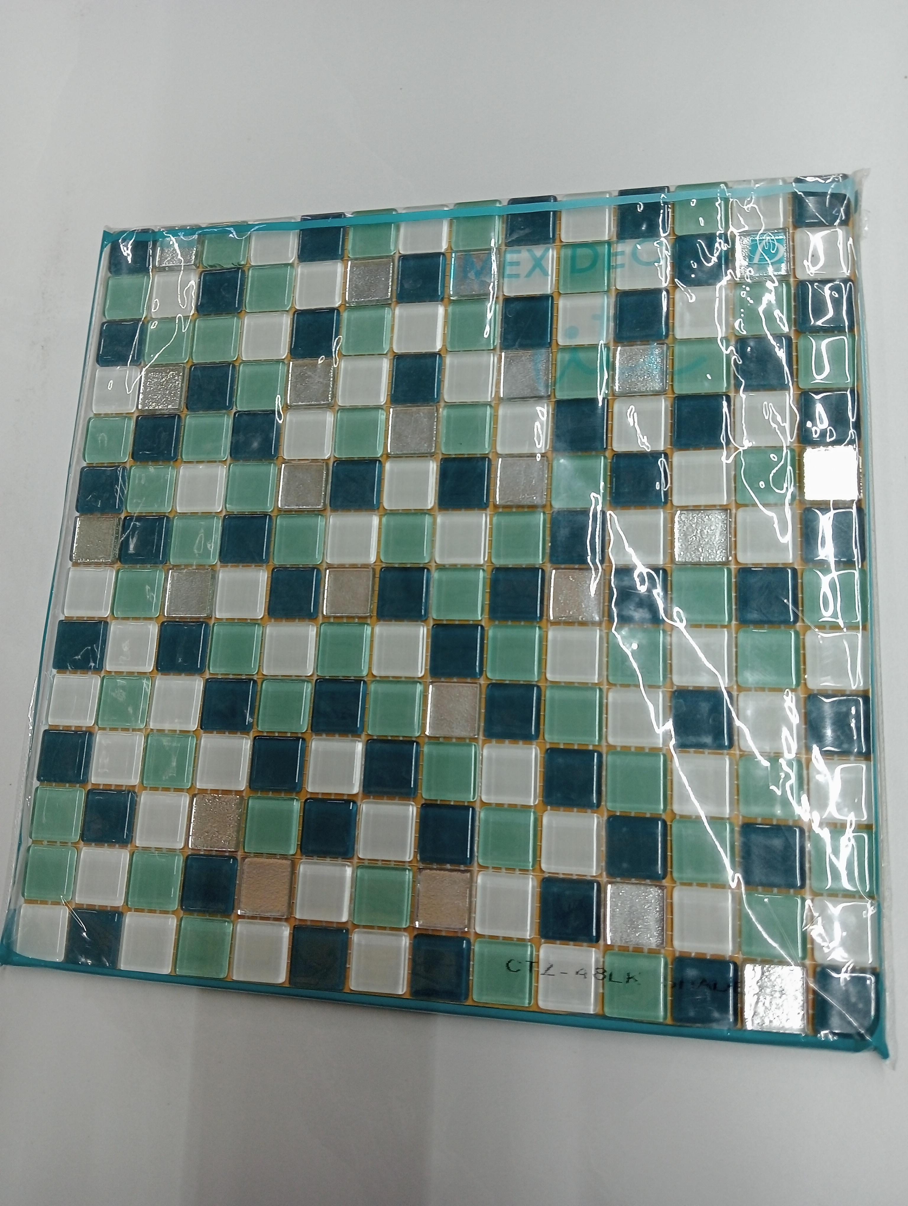 IMEX โมเสคแก้ว 30*30 LITE LUCKY GREEN CTZ-48LK