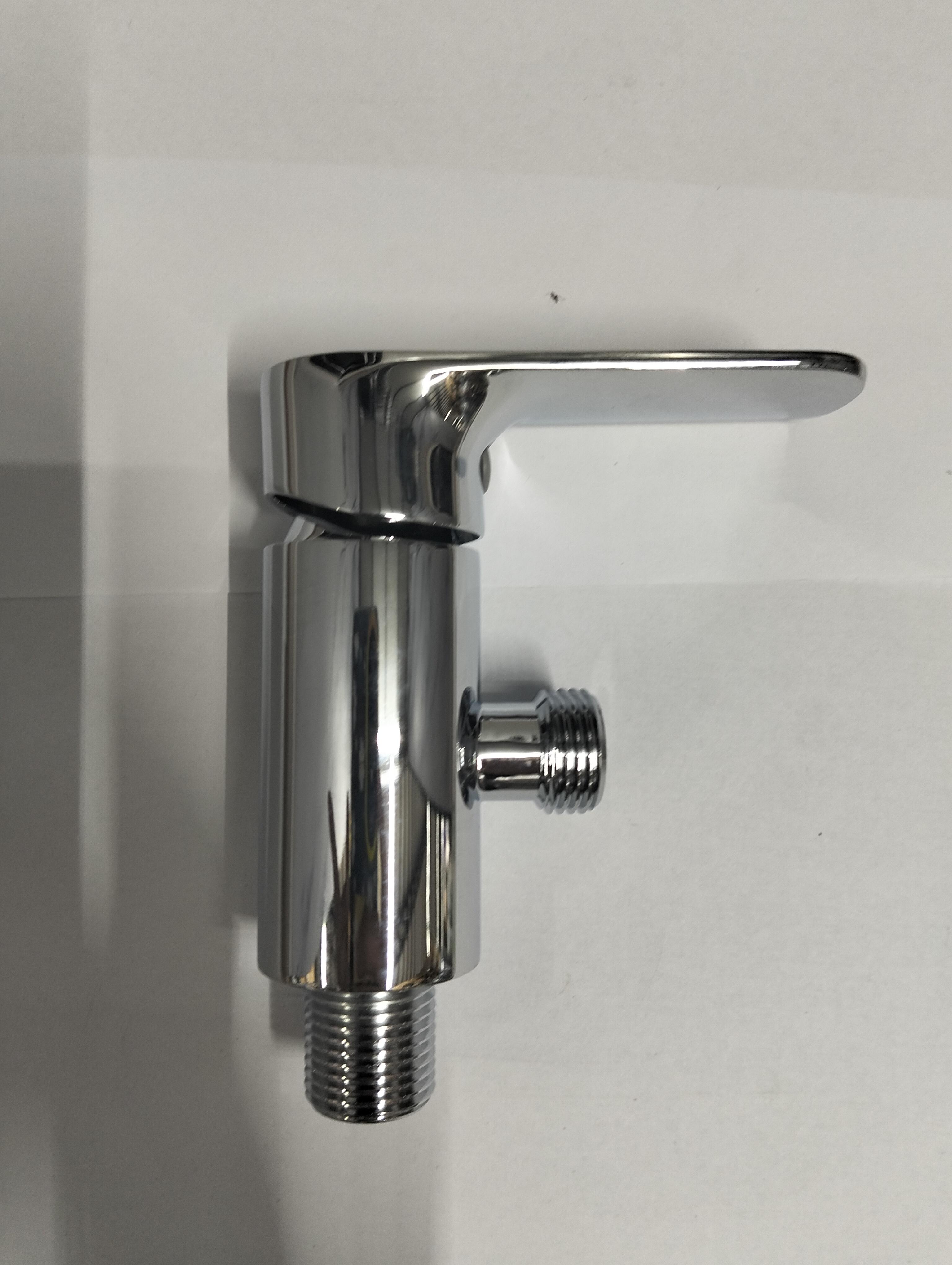 RASLAND วาล์วเปิดปิดน้ำเย็น มีข้อต่อ DEXTER RA DB-90415 RASLAND วาล์วเปิดปิดน้ำเย็น มีข้อต่อ DEXTER RA DB-90415 - ดำรงค์โฮมพลัส