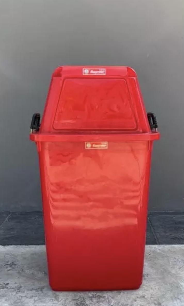 ตรางู ถังขยะเหลี่ยม ฝาสวิงข้าง 125L. (A) สีแดง (6ใบ/มัด) ตรางู ถังขยะเหลี่ยม ฝาสวิงข้าง 125L. (A) สีแดง (6ใบ/มัด) - ดำรงค์โฮมพลัส