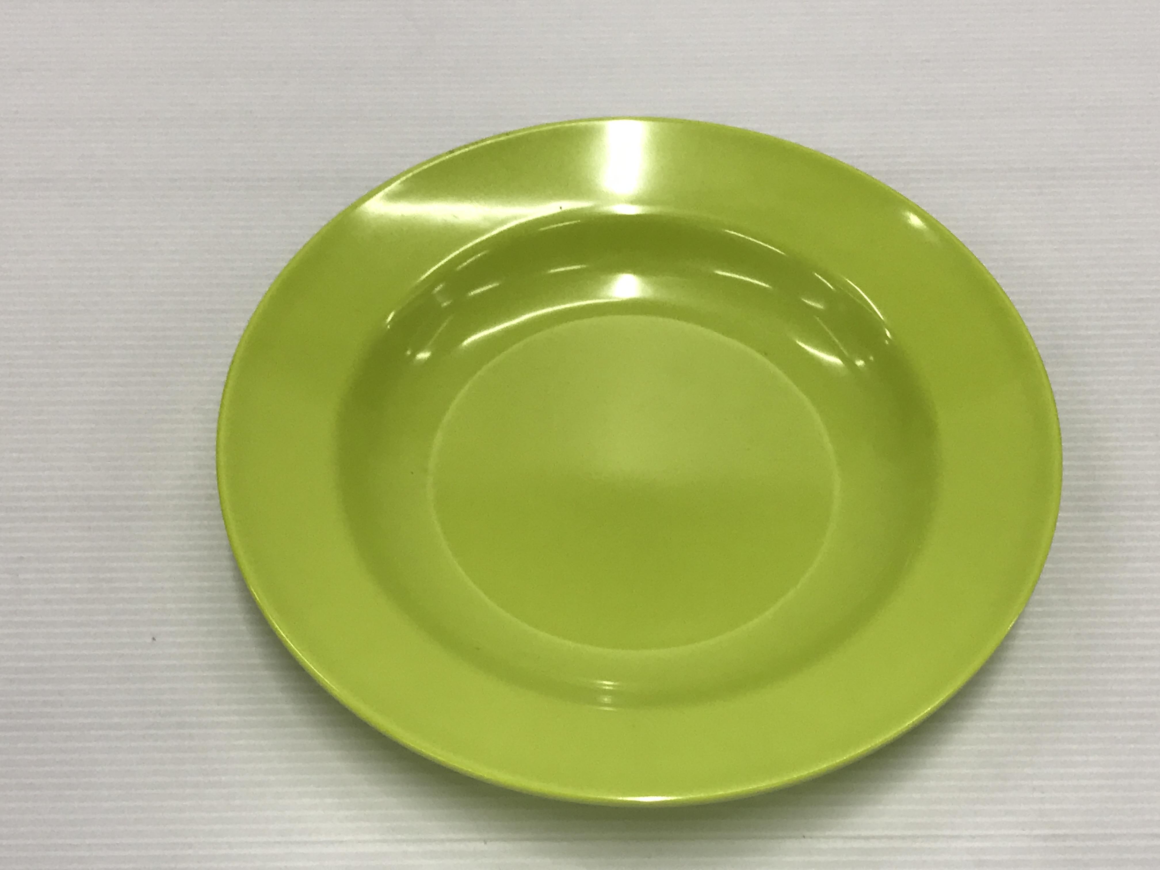 Melamine จานลึก 8 นิ้ว P6014-8 สีเขียว Melamine จานลึก 8 นิ้ว P6014-8 สีเขียว - ดำรงค์โฮมพลัส