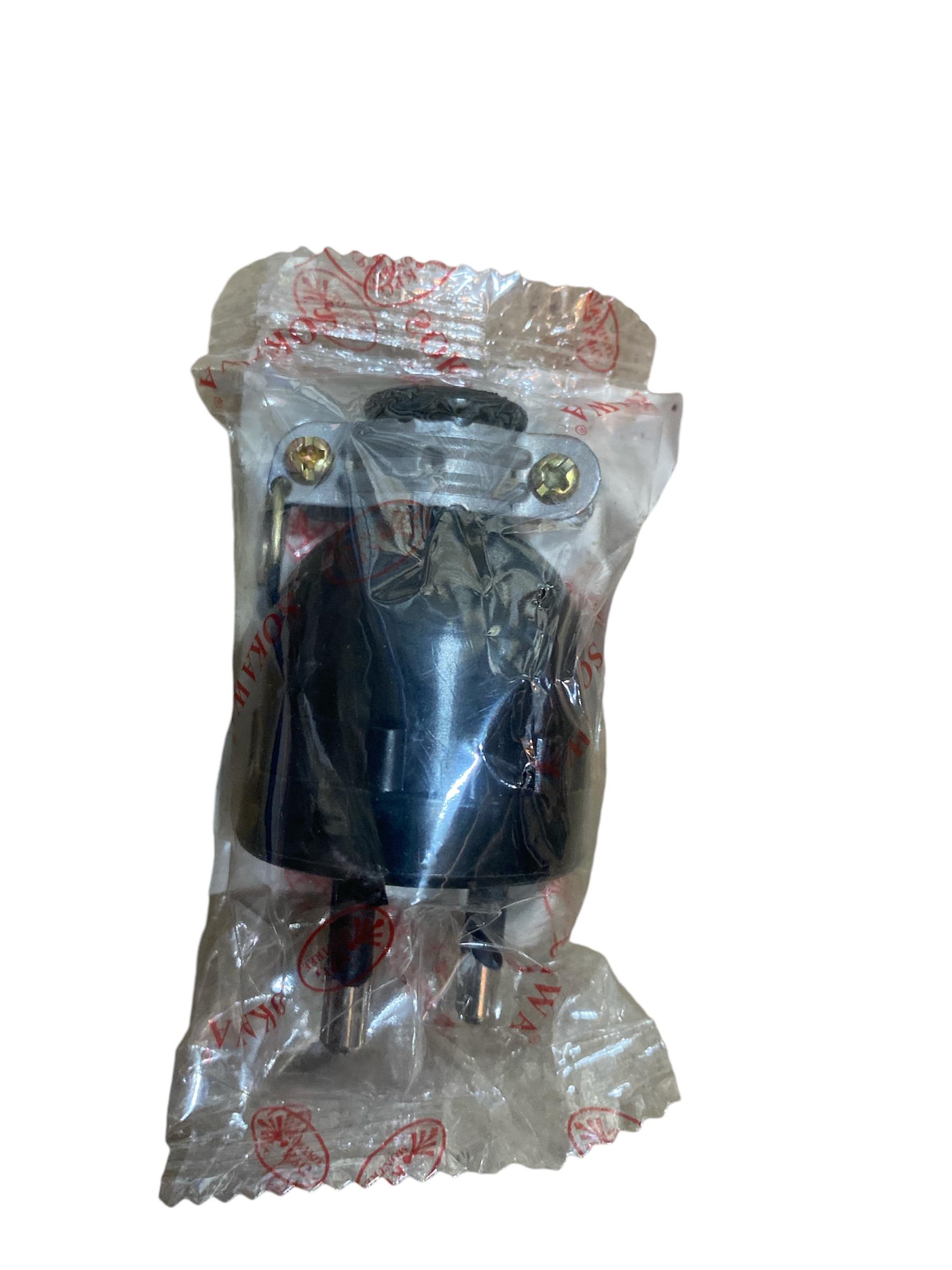 ปลั๊กตัวผู้ ยาง 3ขากลม SOKAWA KR-01มีแค้มป์รัด ปลั๊กตัวผู้ ยาง 3ขากลม SOKAWA KR-01มีแค้มป์รัด - ดำรงค์โฮมพลัส