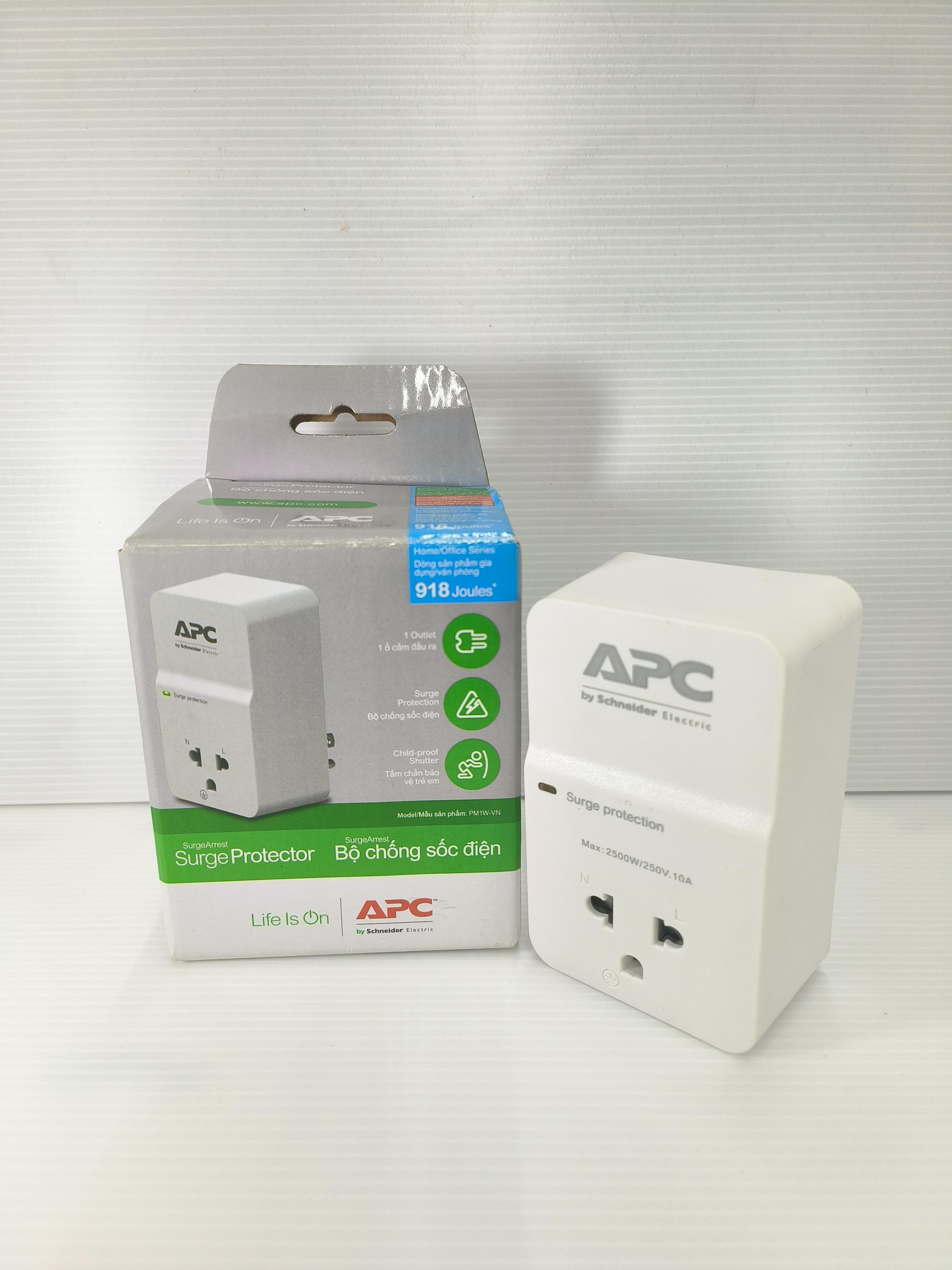 กันไฟกระชาก APC PM1W-VN SURGEARREST กันไฟกระชาก APC PM1W-VN SURGEARREST - ดำรงค์โฮมพลัส