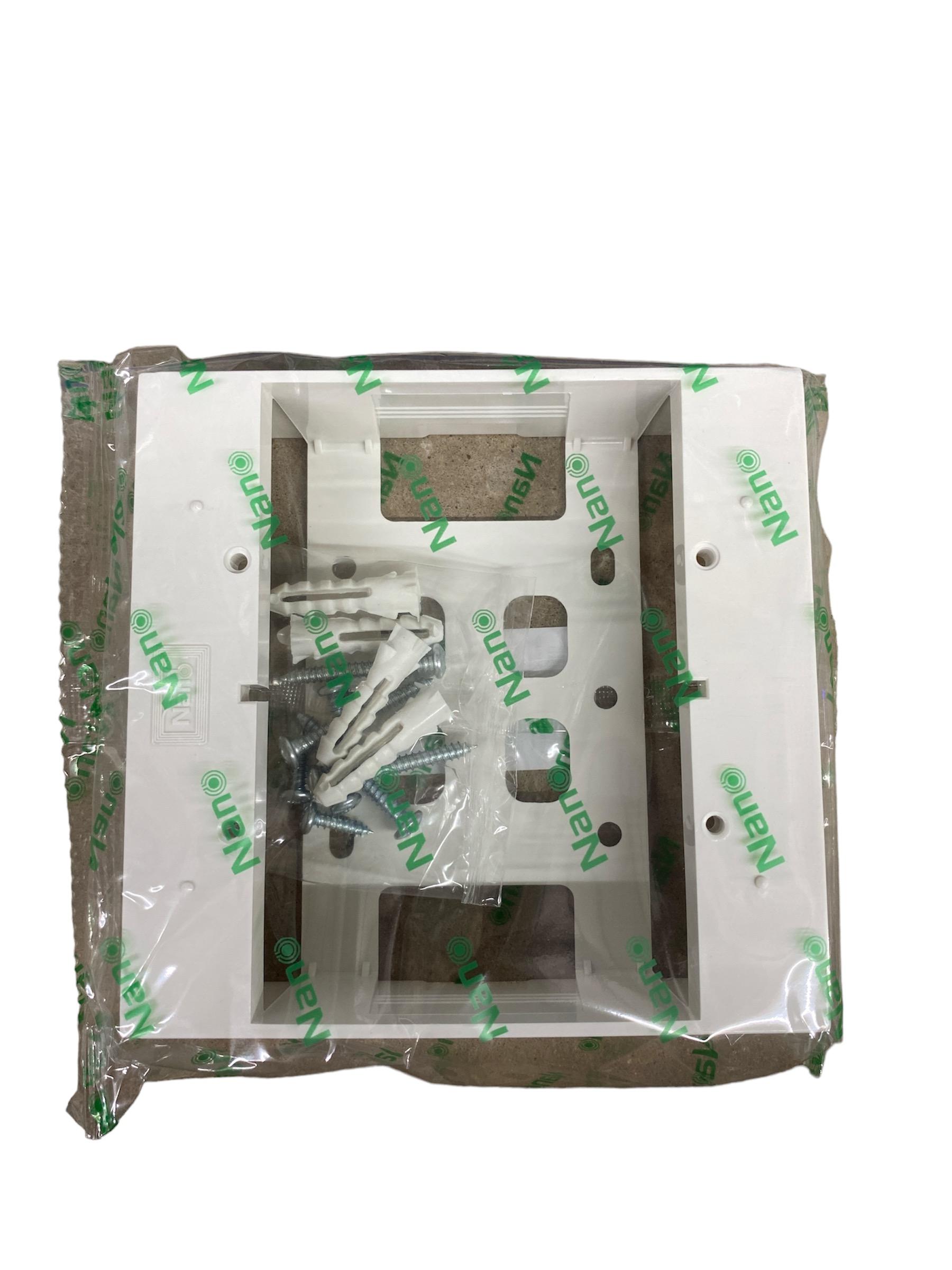 NANO กล่องลอยขอบเหลี่ยม NANO-404-1 (116x120x37mm.) ครีม(30/ลัง) NANO กล่องลอยขอบเหลี่ยม NANO-404-1 (116x120x37mm.) ครีม(30/ลัง) - ดำรงค์โฮมพลัส