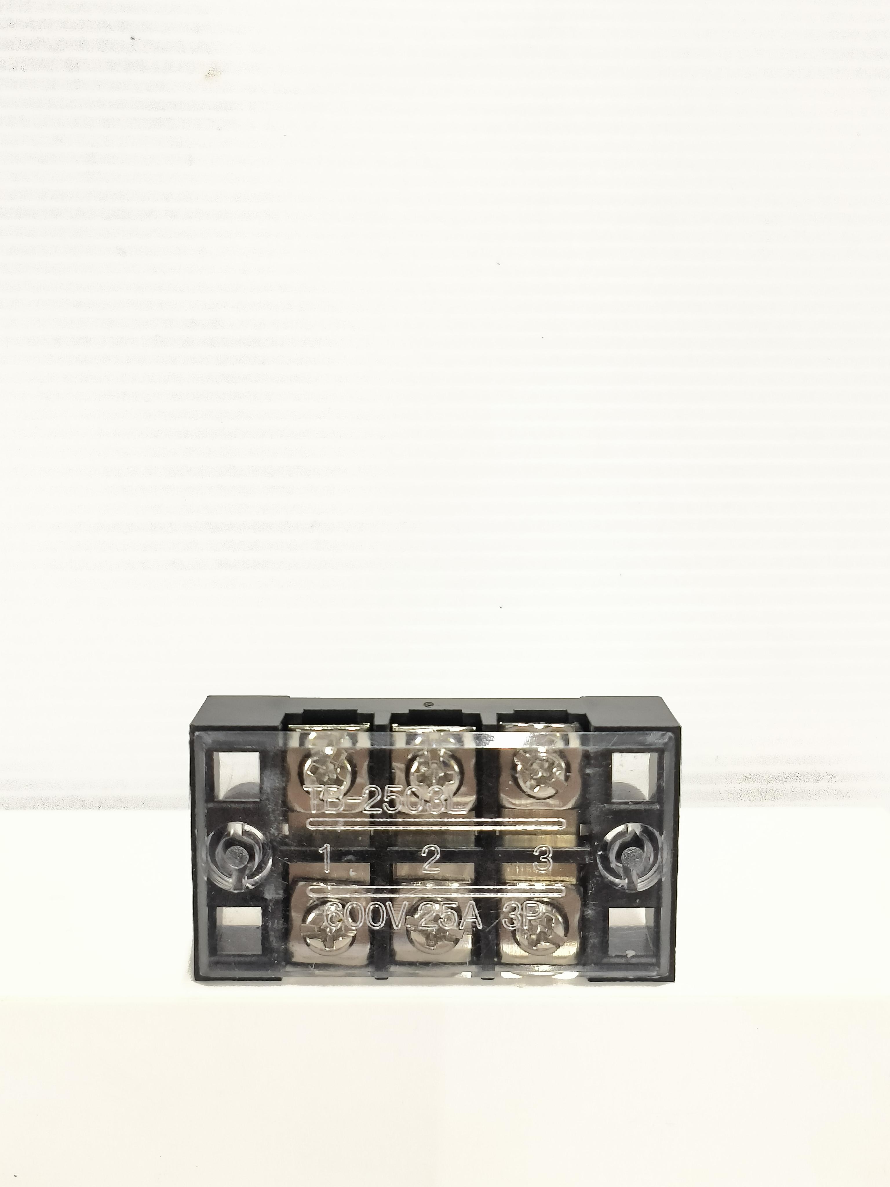 เทอร์มินอลต่อสายไฟ TB-2503 (3 ช่อง) เทอร์มินอลต่อสายไฟ TB-2503 (3 ช่อง) - ดำรงค์โฮมพลัส