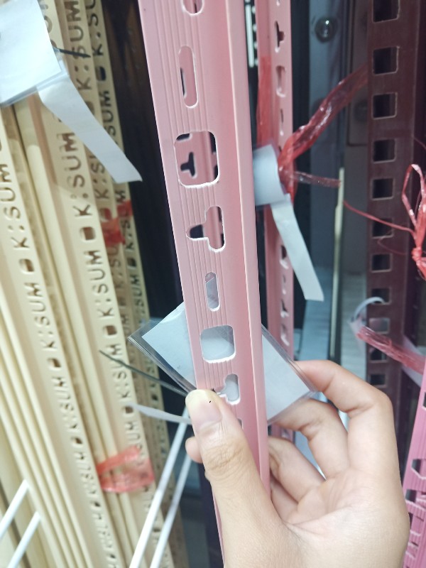คิ้ว PVC # 315 สีชมพู VRV คิ้ว PVC # 315 สีชมพู VRV - ดำรงค์โฮมพลัส