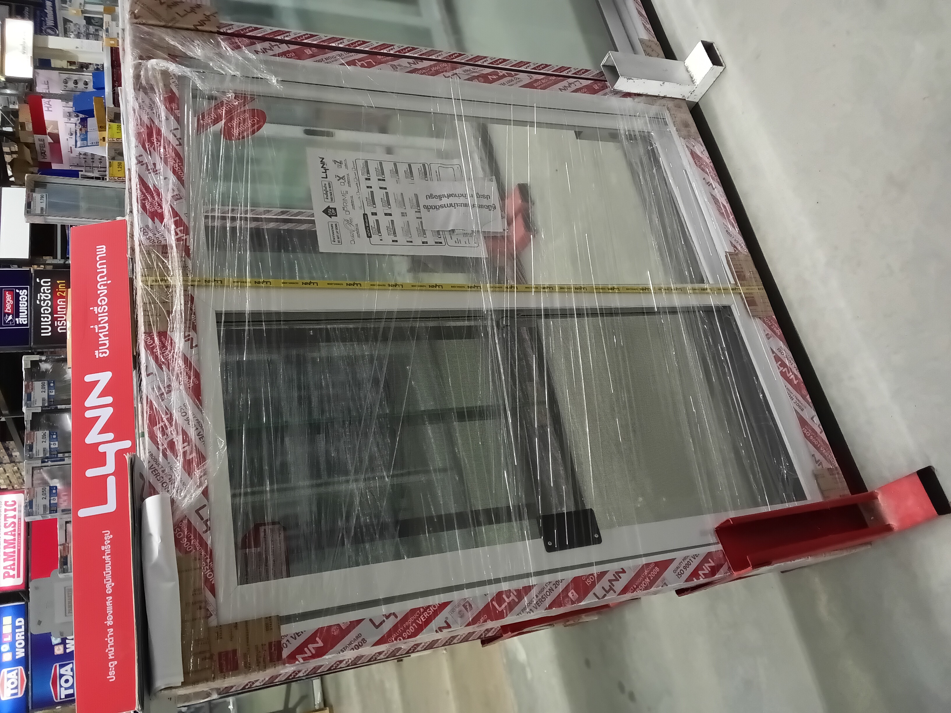 LYNN หน้าต่างบานเลื่อน +มุ้งลวด Z SERIES LP-Z3-W10-00 สีขาว #100*110 Cm แบรนด์ LYNN - ตกแต่ง ราคา 2,290 บาท