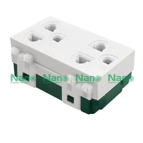 NANO เต้ารับคู่ 3ช่อง+กราวน์ NN-P601 16A 250V ขาว (200/ลัง)