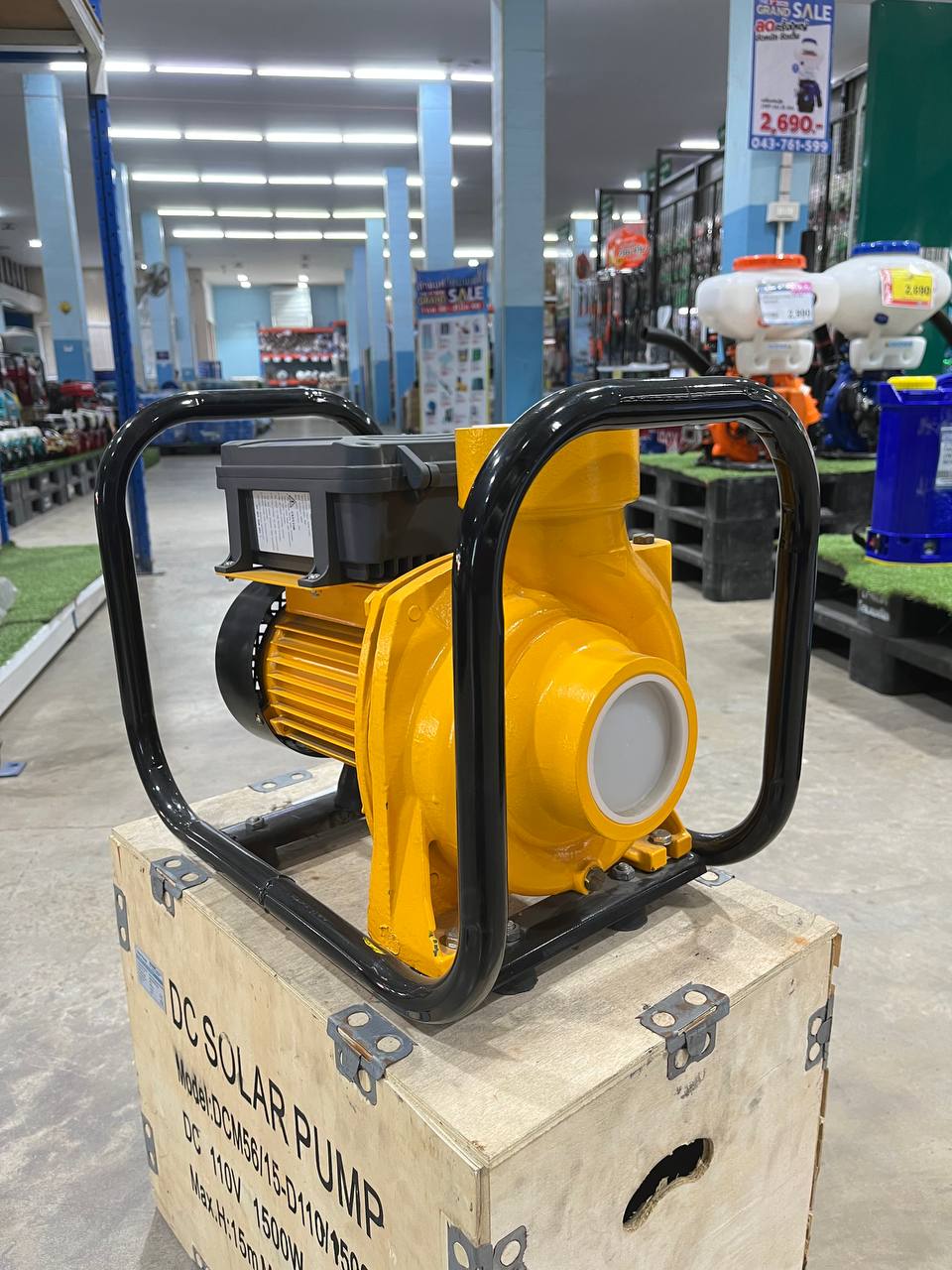 ปั๊มน้ำหอยโข่งโซล่าเซลล์ DCM56-15-D110/1500W 3นิ้ว
