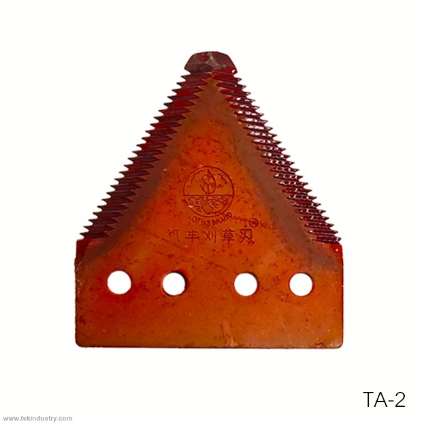 ใบมีดสามเหลี่ยม เกี่ยวข้าว-ตัดหญ้า TA-2 ขนาด 83*76*t3.0*Ø6 mm ใบมีดสามเหลี่ยม เกี่ยวข้าว-ตัดหญ้า TA-2 ขนาด 83*76*t3.0*Ø6 mm - ดำรงค์โฮมพลัส