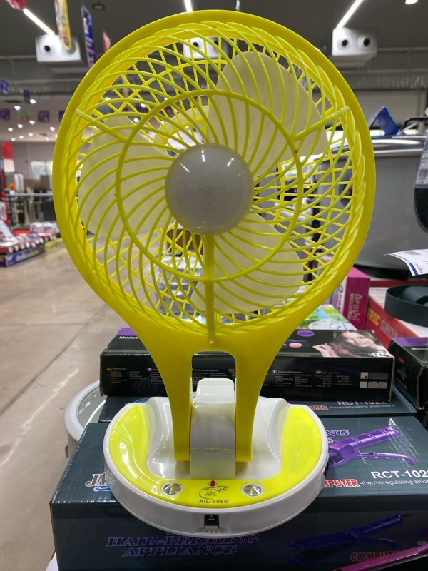 พัดลมพกพา พับได้ mini fan คละสี
